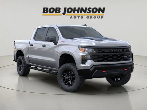 New 2026 Chevrolet Silverado 1500 Custom Trail Boss AWD/4WD image 1