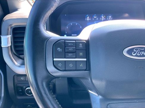 Used 2024 Ford F350 Lariat w/ Lariat Ultimate Package AWD/4WD image 16
