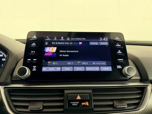 Used 2022 Honda Accord Sport image 17