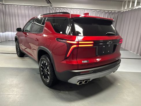 Used 2025 Chevrolet Traverse Z71 w/ Driver Confidence Package image 5