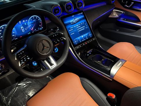 New 2026 Mercedes-Benz C 43 AMG 4MATIC Sedan image 9