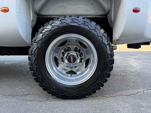 Used 2014 GMC Sierra 3500 Denali AWD/4WD image 39