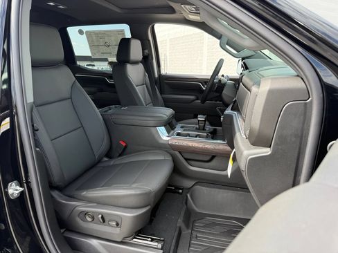 New 2026 GMC Sierra 1500 SLT w/ SLT Premium Plus Package AWD/4WD image 28