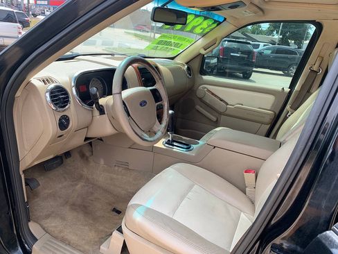 Used 2007 Ford Explorer Eddie Bauer AWD/4WD image 9
