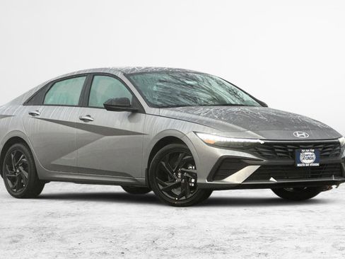 New 2026 Hyundai Elantra Sport FWD image 2