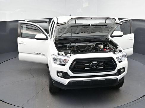 Used 2022 Toyota Tacoma SR w/ SR Convenience Package RWD image 53