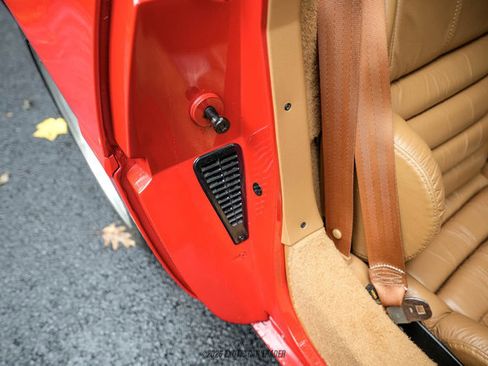 Used 1991 Chevrolet Corvette Coupe RWD image 35