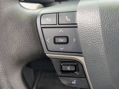Used 2025 Toyota Camry LE FWD image 27