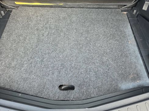 Used 2019 Nissan Versa Note SV FWD image 22
