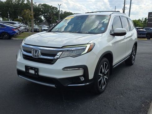 Used 2019 Honda Pilot Elite image 2