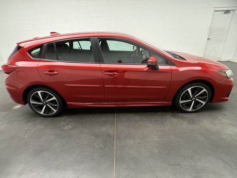Used 2022 Subaru Impreza 2.0i Sport AWD/4WD image 10
