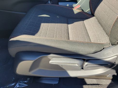 Certified 2026 Honda HR-V Sport image 21