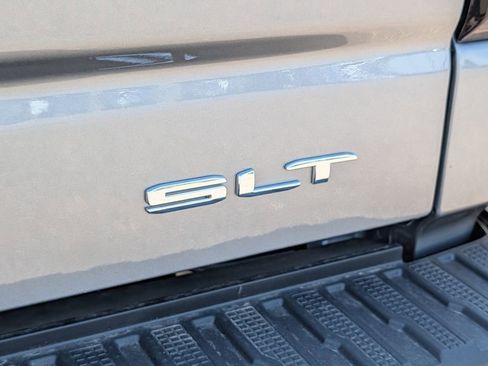 New 2026 GMC Sierra 1500 SLT w/ SLT Premium Plus Package AWD/4WD image 16