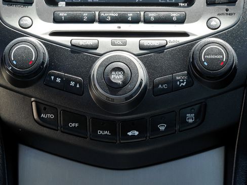 Used 2006 Honda Accord EX-L image 35
