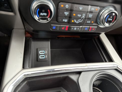 Used 2017 Ford F250 King Ranch w/ King Ranch Ultimate Package image 35