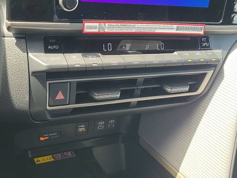New 2026 Toyota Camry SE w/ Convenience Package FWD image 16