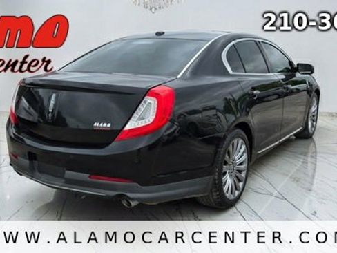 Used 2013 Lincoln MKS FWD image 5