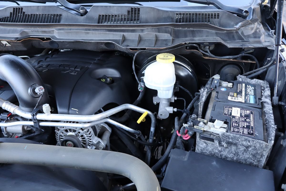 Used 2018 RAM 1500 Sport w/ Convenience Group AWD/4WD image 40