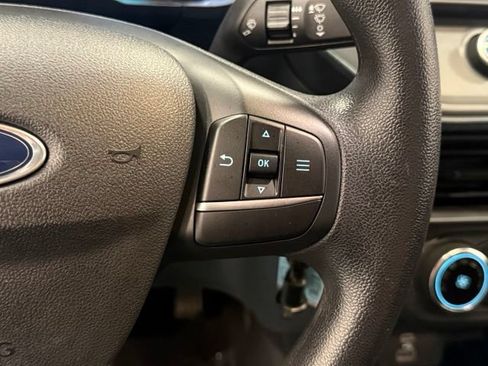 Certified 2022 Ford Maverick XL w/ Equipment Group 100A Standard AWD/4WD image 18