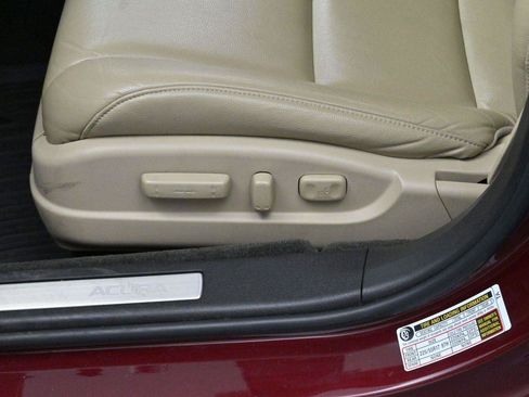 Used 2015 Acura TLX FWD image 14