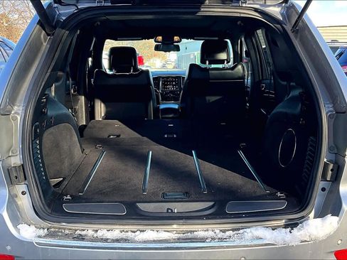 Used 2015 Jeep Grand Cherokee Limited w/ Luxury Group II image 30