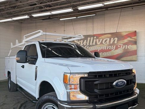 Used 2022 Ford F350 XL w/ Power Equipment Group image 15
