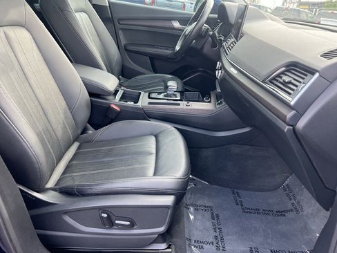 Used 2022 Audi Q5 2.0T Premium Plus w/ Premium Plus Package image 46