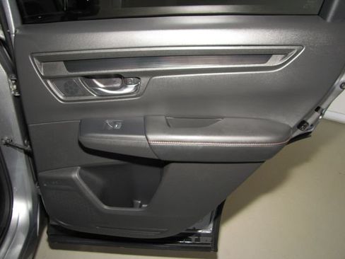 Used 2024 Honda CR-V Sport-L image 18