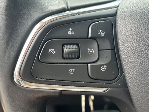 Used 2023 Buick Envision Essence w/ Sport Touring Package FWD image 25