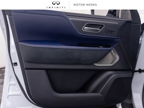 New 2027 INFINITI QX80 Sensory w/ Sport Exterior Package AWD/4WD image 12