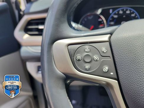 Certified 2021 GMC Acadia Denali w/ Denali Technology Package FWD image 25