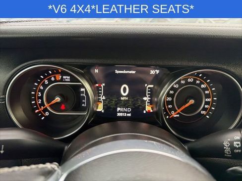 Used 2021 Jeep Wrangler Unlimited Sahara w/ Uconnect 4C Nav & Sound Group image 27