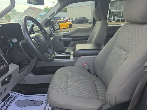 Used 2019 Ford F150 XLT w/ Equipment Group 302A Luxury AWD/4WD image 11