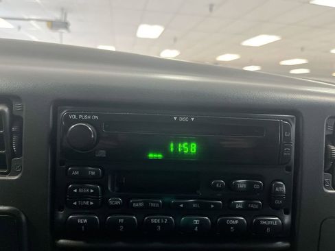 Used 2004 Ford F350 image 18