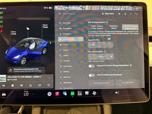 Used 2021 Tesla Model Y Long Range AWD/4WD image 31