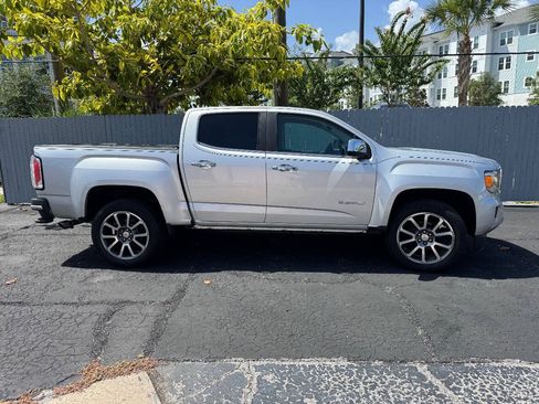 Used 2018 GMC Canyon Denali AWD/4WD image 2