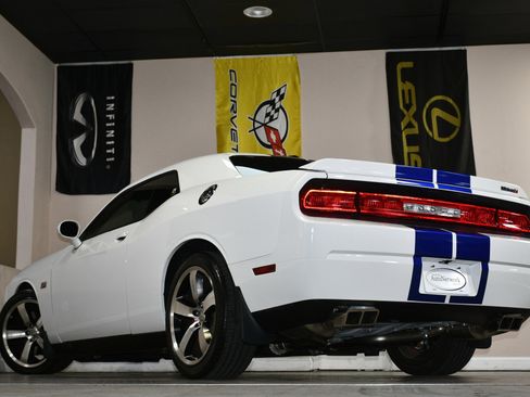 Used 2011 Dodge Challenger SRT8 w/ SRT Option Group II image 86