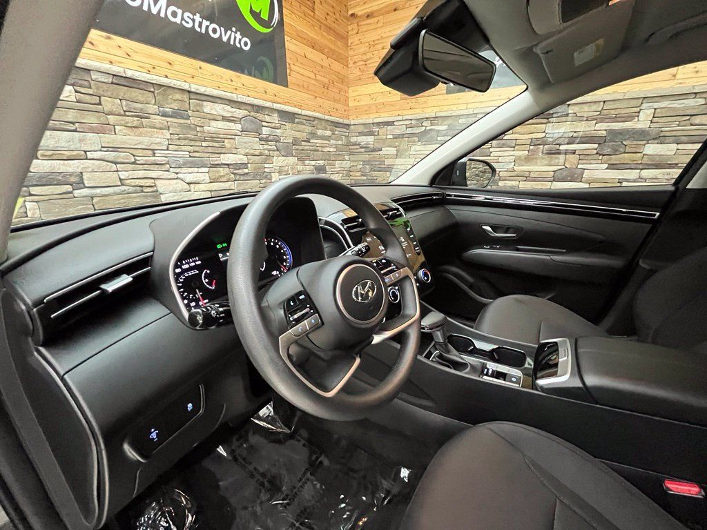 Used 2024 Hyundai Tucson SE AWD/4WD image 17
