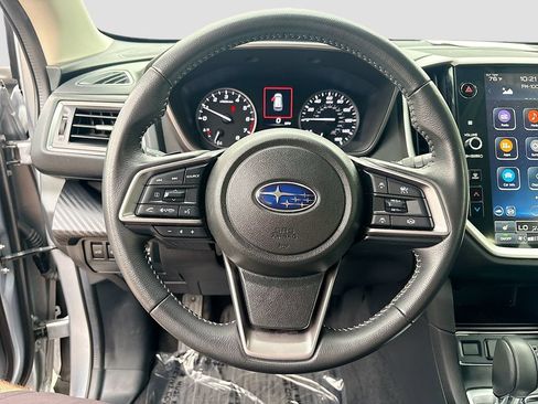 Used 2024 Subaru Ascent Premium w/ Convenience Package AWD/4WD image 11