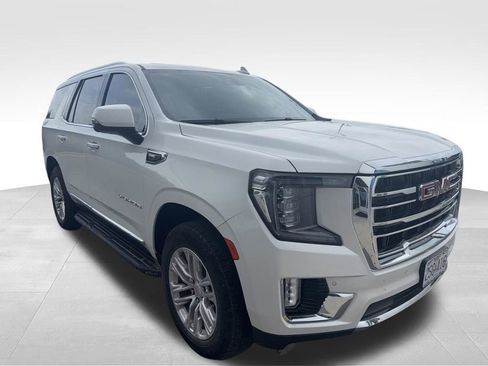 Used 2024 GMC Yukon SLT w/ SLT Premium Package AWD/4WD image 15
