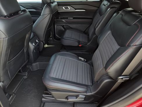 New 2026 Ford Explorer ST-Line w/ ST-Line Street Pack AWD/4WD image 28