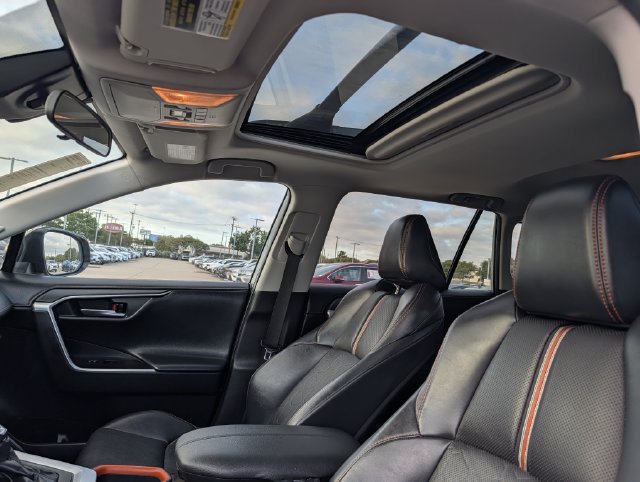 Used 2019 Toyota RAV4 Adventure w/ Cold Weather Package AWD/4WD image 27