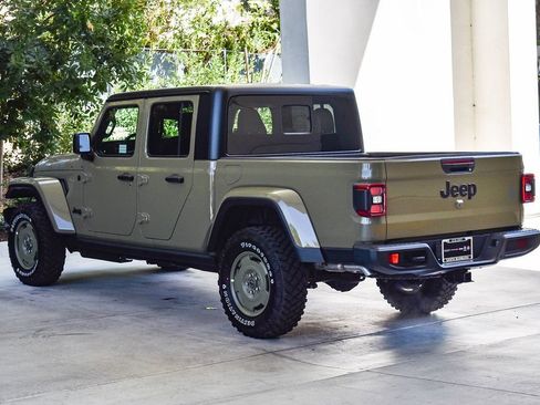 New 2026 Jeep Gladiator Willys image 4