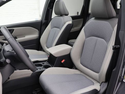 Used 2025 Subaru Forester Premium w/ Convenience Package #1 AWD/4WD image 16