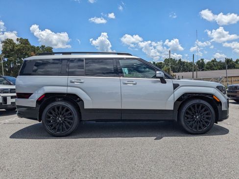 Used 2024 Hyundai Santa Fe Calligraphy image 2