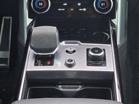 Certified 2023 Land Rover Range Rover Long Wheelbase SE image 12