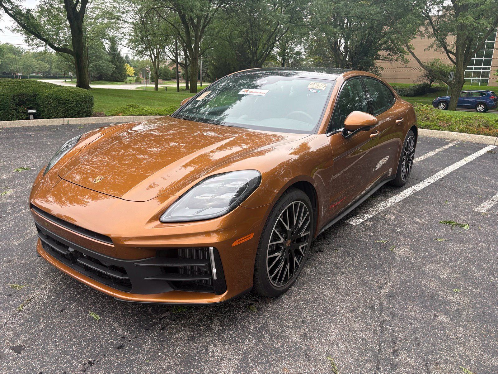 Used 2025 Porsche Panamera 4 w/ Premium Package AWD/4WD image 1