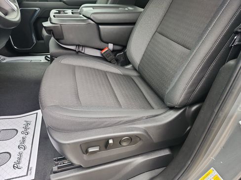 Used 2025 Chevrolet Silverado 1500 LT image 23