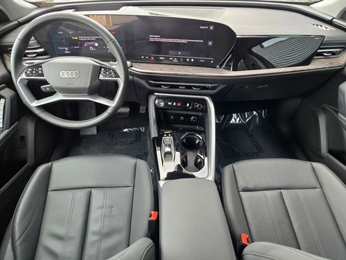 Certified 2025 Audi Q5 Premium Plus w/ Premium Plus image 12