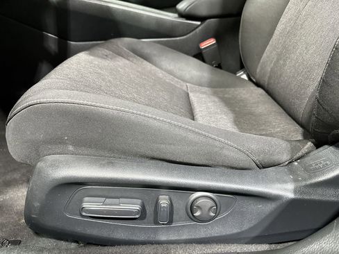 Used 2023 Honda Accord EX image 14